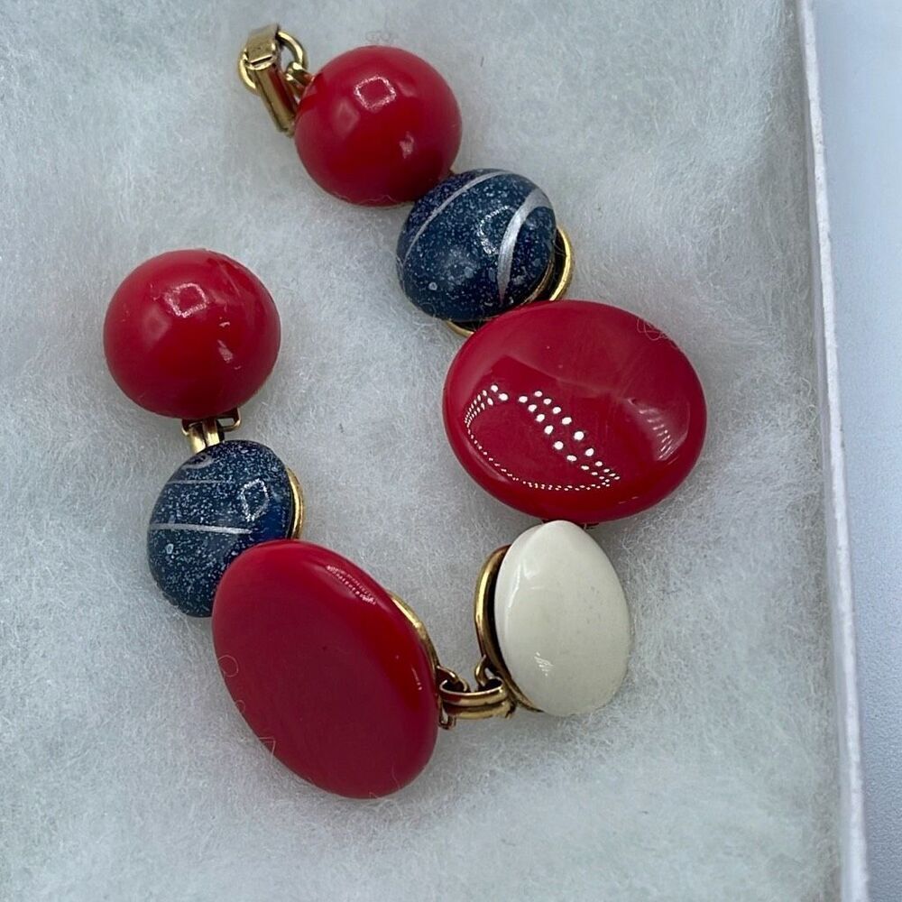 Vintage red white blue button style link bracelet.